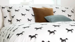 Black Horses flanel dekbedovertrek