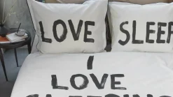 Love Sleep dekbedovertrek